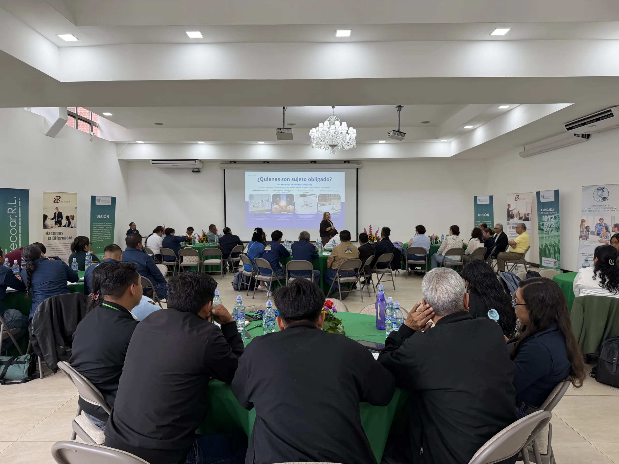 Éxito en el Seminario «Lavado de Dinero y Otros Activos» de FECOAR R.L.